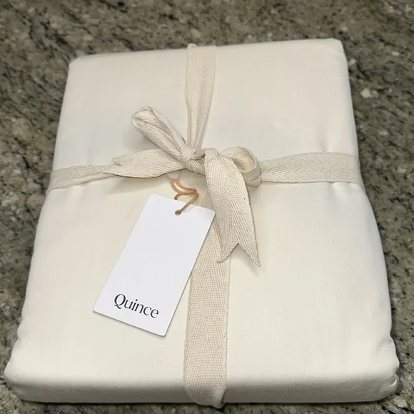 NWT QUINCE Luxury Organic Sateen Duvet Cover Shams Sand Full/Queen SOLD OUT Q21 - Picture 8 of 9